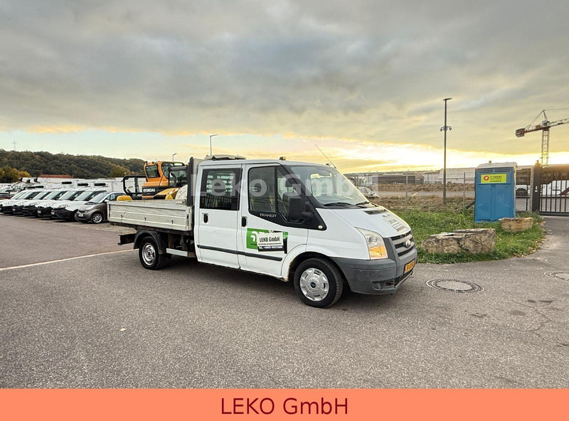 Flatbed van Ford Transit Doppelkabine: picture 6 Flatbed van Ford Transit Doppelkabine: picture 6