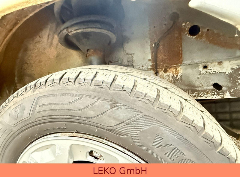 Flatbed van Ford Transit Doppelkabine: picture 12 Flatbed van Ford Transit Doppelkabine: picture 12