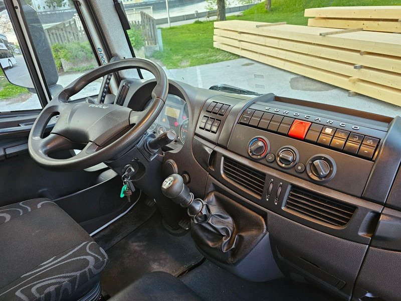 Refrigerator truck Iveco 160E28 Frigo Carrier Supra 1150MT + Tail lift: picture 12
