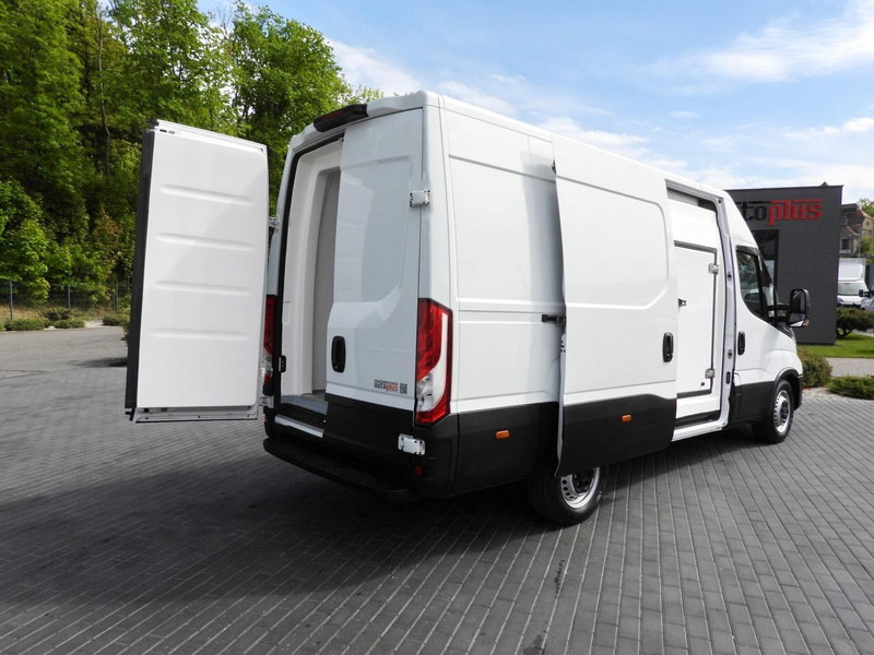 Iveco DAILY 35S14 FURGON CHŁODNIA -10*C ZASILANIE 230V TEMPOMAT AUTOMA - Refrigerated van: picture 3 Iveco DAILY 35S14 FURGON CHŁODNIA -10*C ZASILANIE 230V TEMPOMAT AUTOMA - Refrigerated van: picture 3