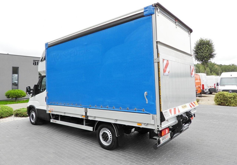 Curtain side van Iveco DAILY 35S18: picture 10