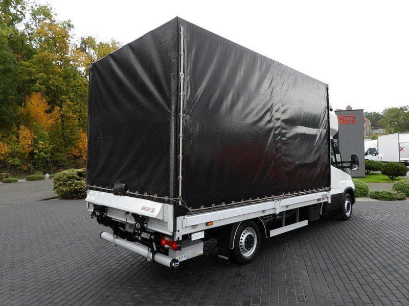 Iveco DAILY 35S18 PLANDEKA WINDA 8 PALET WEBASTO TEMPOMAT KLIMATYZACJA - Curtain side van: picture 3 Iveco DAILY 35S18 PLANDEKA WINDA 8 PALET WEBASTO TEMPOMAT KLIMATYZACJA - Curtain side van: picture 3