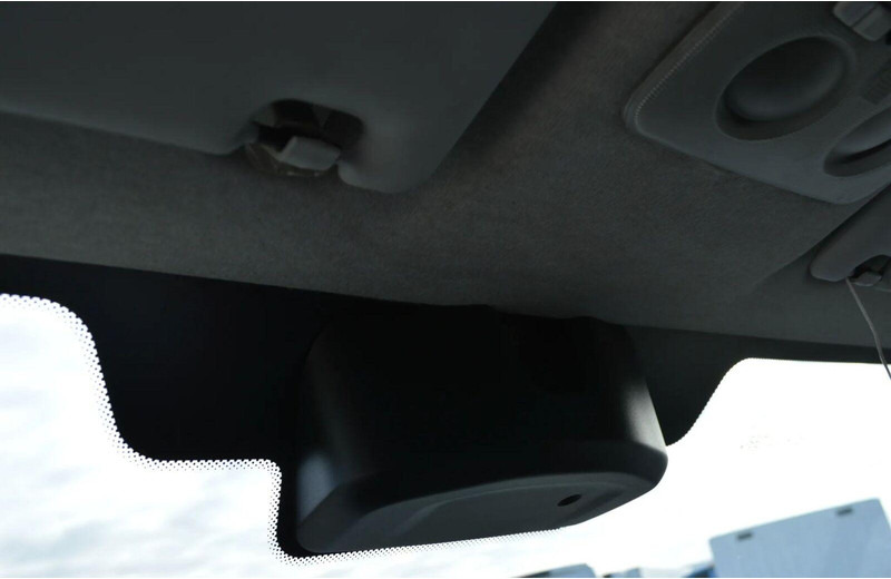 Iveco DAILY 60C15 REFRIGERATOR + SIDE AND REAR DOORS, LIFT FOLDED UNDE on lease Iveco DAILY 60C15 REFRIGERATOR + SIDE AND REAR DOORS, LIFT FOLDED UNDE: picture 17 Iveco DAILY 60C15 REFRIGERATOR + SIDE AND REAR DOORS, LIFT FOLDED UNDE on lease Iveco DAILY 60C15 REFRIGERATOR + SIDE AND REAR DOORS, LIFT FOLDED UNDE: picture 17