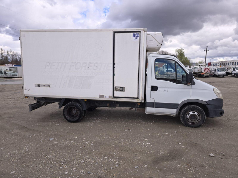 Iveco Daily 35 C 13 - Carrier Xarios 500 frigo - Refrigerated van: picture 4 Iveco Daily 35 C 13 - Carrier Xarios 500 frigo - Refrigerated van: picture 4