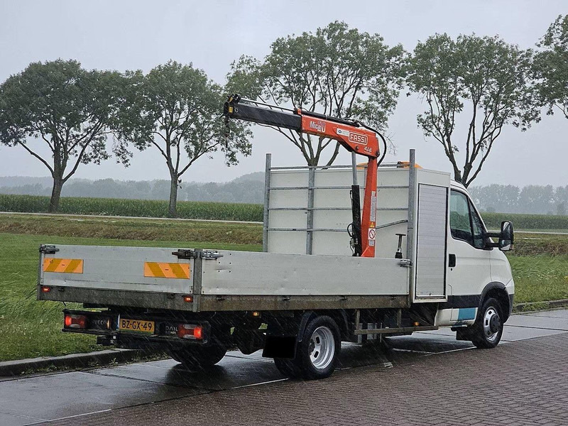 Iveco Daily 40C15 - Flatbed + crane - Dropside/ Flatbed truck, Crane truck: picture 4 Iveco Daily 40C15 - Flatbed + crane - Dropside/ Flatbed truck, Crane truck: picture 4