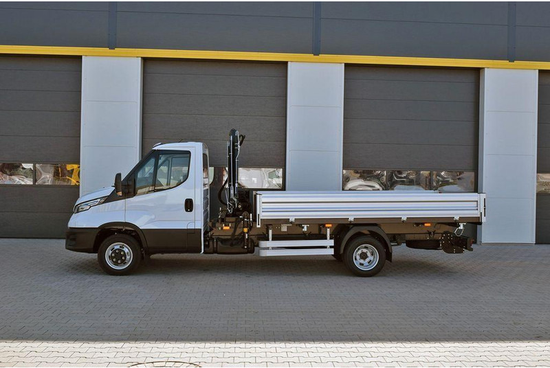 Iveco Daily 50C21H 3 way tipper + crane Hiab T-CLX 029 - Tipper, Crane truck: picture 2 Iveco Daily 50C21H 3 way tipper + crane Hiab T-CLX 029 - Tipper, Crane truck: picture 2