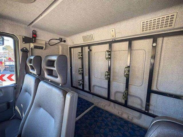 Cab chassis truck, Crane truck Iveco EUROCARGO 4x4 Offroad Camper Winde: picture 12 Cab chassis truck, Crane truck Iveco EUROCARGO 4x4 Offroad Camper Winde: picture 12