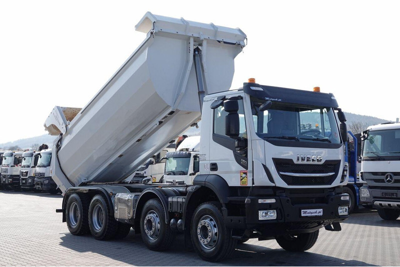 Iveco STRALIS X-WAY 480 / 8x4 / WYWROTKA TYLNOZSYP + HYDROKLAPA / OPON - Tipper: picture 4 Iveco STRALIS X-WAY 480 / 8x4 / WYWROTKA TYLNOZSYP + HYDROKLAPA / OPON - Tipper: picture 4