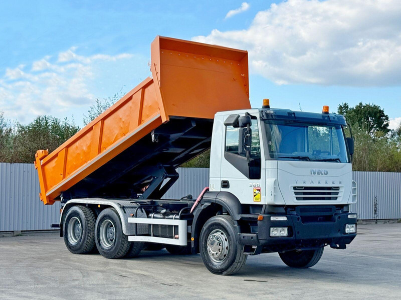 Iveco TRAKKER 380 - Tipper: picture 1 Iveco TRAKKER 380 - Tipper: picture 1
