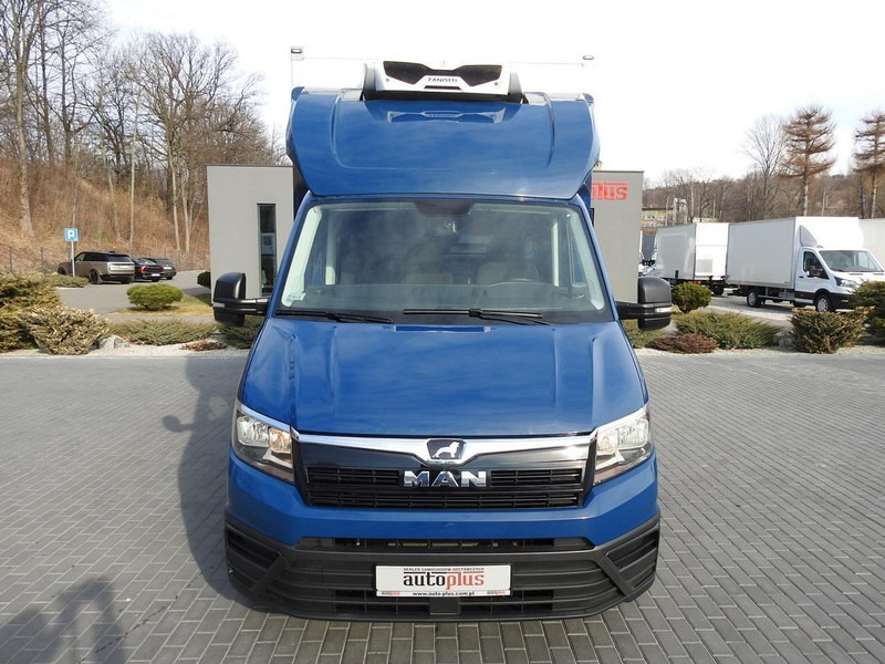 MAN TGE 3.180 CHŁODNIA KONTENER -5*C 8 PALET FUNKCJA GRZANIA TEMPOMA - Refrigerated van: picture 5 MAN TGE 3.180 CHŁODNIA KONTENER -5*C 8 PALET FUNKCJA GRZANIA TEMPOMA - Refrigerated van: picture 5