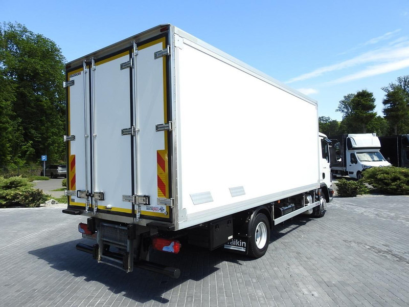 MAN TGL 10.180 KONTENER CHŁODNIA -20*C 11 PALET ZASILANIE 230V KLIMA - Refrigerator truck: picture 3 MAN TGL 10.180 KONTENER CHŁODNIA -20*C 11 PALET ZASILANIE 230V KLIMA - Refrigerator truck: picture 3