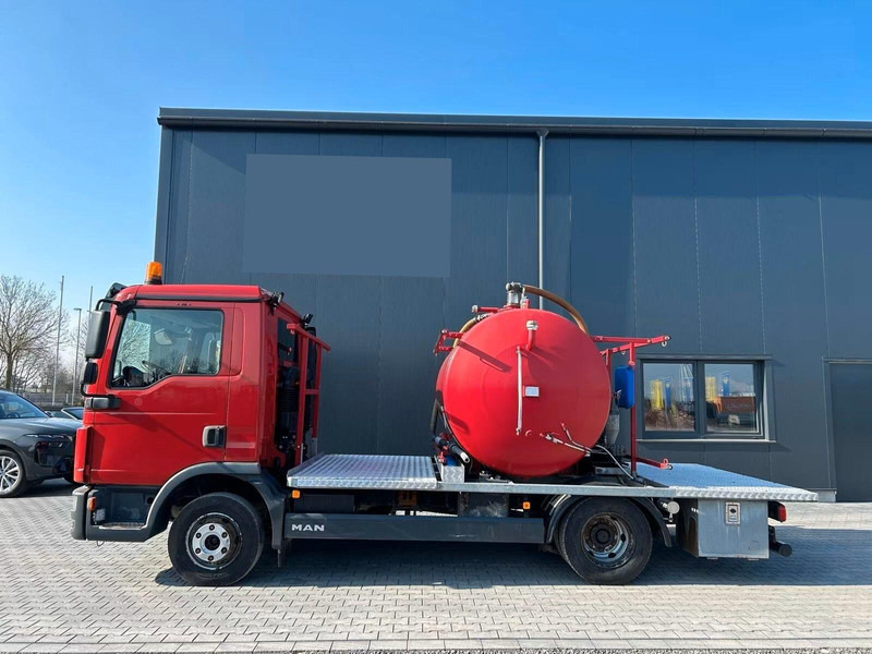 MAN TGL 8.180 - Vacuum truck - Vacuum truck: picture 4 MAN TGL 8.180 - Vacuum truck - Vacuum truck: picture 4