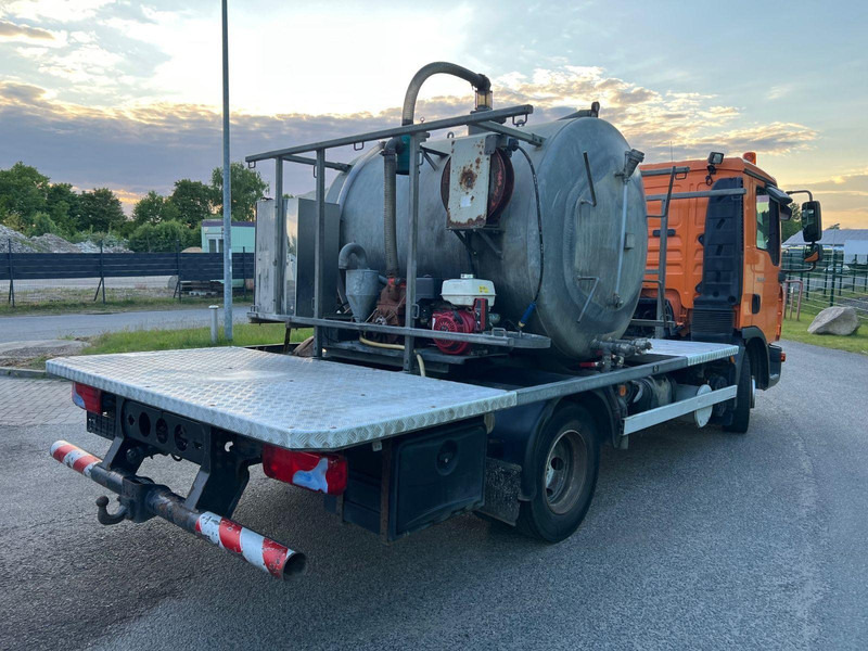 MAN TGL 8.180 Vacuum truck / Toilet Cleaner - Vacuum truck: picture 4 MAN TGL 8.180 Vacuum truck / Toilet Cleaner - Vacuum truck: picture 4