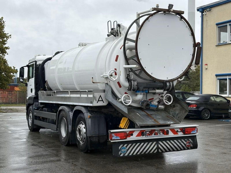MAN TGS 26.320 - Vacuum truck - Vacuum truck: picture 4 MAN TGS 26.320 - Vacuum truck - Vacuum truck: picture 4