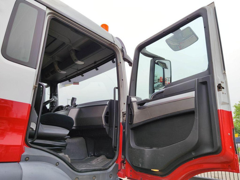 MAN TGS 26.400 on lease MAN TGS 26.400: picture 12 MAN TGS 26.400 on lease MAN TGS 26.400: picture 12