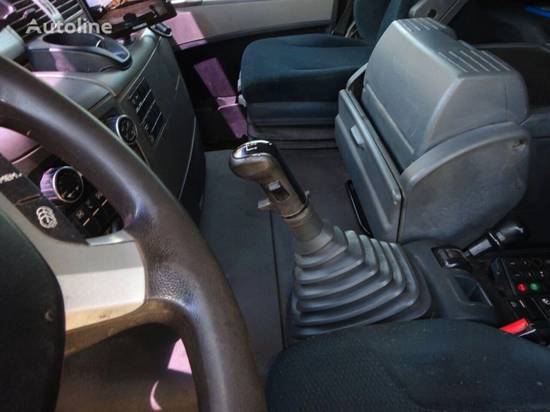 Hook lift truck MAN TGS 26.480 Hook lift truck 6x2: picture 17