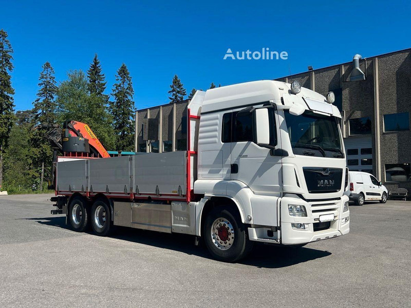 MAN TGS 33.500 - Flatbed+crane 6x4 - Dropside/ Flatbed truck, Crane truck: picture 2 MAN TGS 33.500 - Flatbed+crane 6x4 - Dropside/ Flatbed truck, Crane truck: picture 2