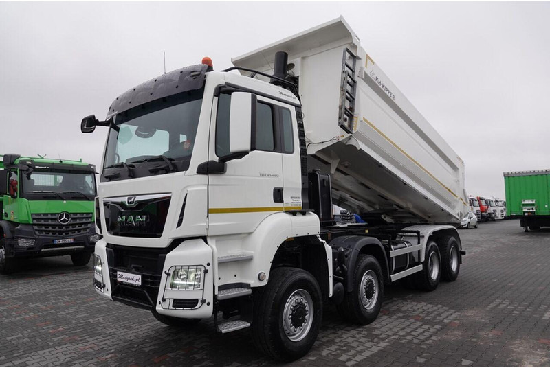MAN TGS 41.460 / 8x8 / WYWROTKA TYLNOZSYP / MANUAL / KH-KIPPER / EUR - Tipper: picture 3 MAN TGS 41.460 / 8x8 / WYWROTKA TYLNOZSYP / MANUAL / KH-KIPPER / EUR - Tipper: picture 3