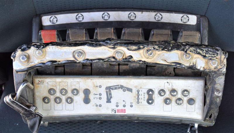 Dropside/ Flatbed truck, Crane truck MAN TGX 26.440: picture 13