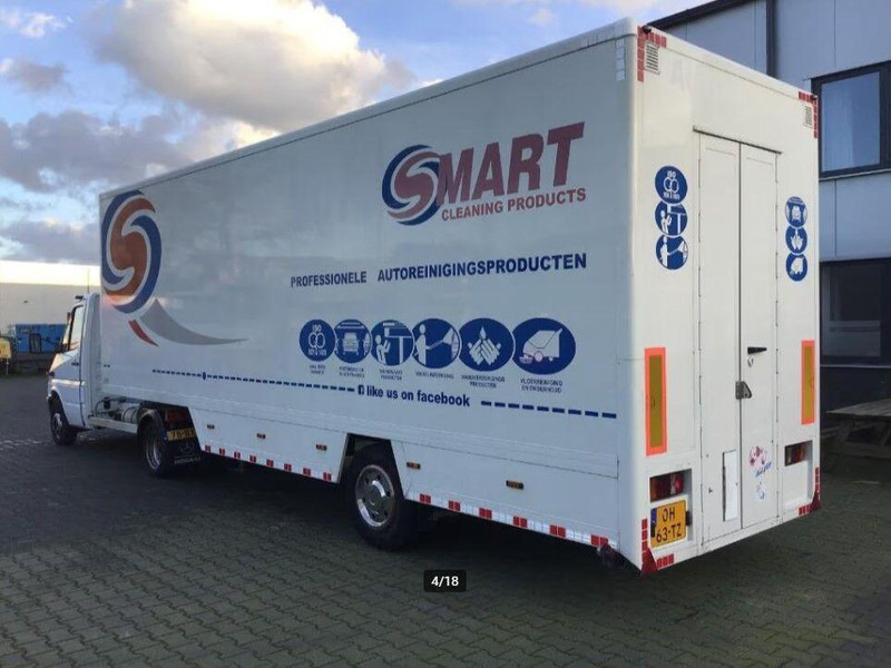 Mercedes-Benz 413 CDI BE Mini Trekker + Workshop Trailer - Mini artic tractor unit: picture 3 Mercedes-Benz 413 CDI BE Mini Trekker + Workshop Trailer - Mini artic tractor unit: picture 3