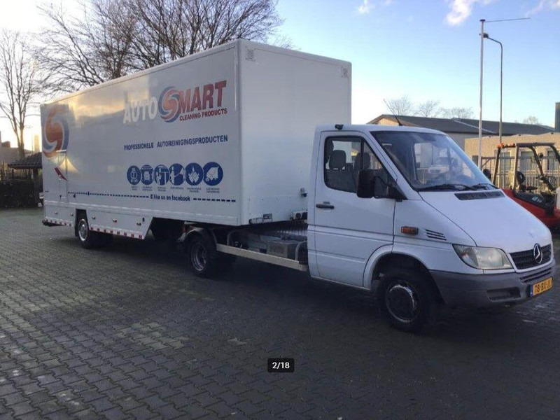 Mercedes-Benz 413 CDI BE Mini Trekker + Workshop Trailer - Mini artic tractor unit: picture 2 Mercedes-Benz 413 CDI BE Mini Trekker + Workshop Trailer - Mini artic tractor unit: picture 2