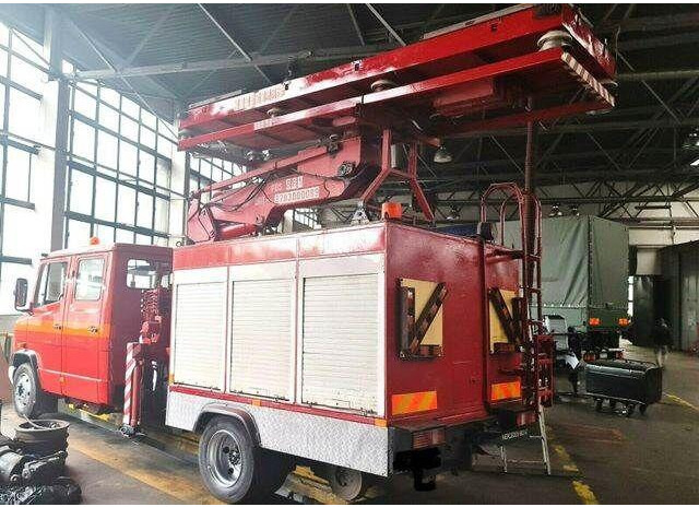 Mercedes-Benz 814 DHL ATLAS RAIL ROAD RAILWAY ZWEIWEG - Fire truck: picture 3 Mercedes-Benz 814 DHL ATLAS RAIL ROAD RAILWAY ZWEIWEG - Fire truck: picture 3