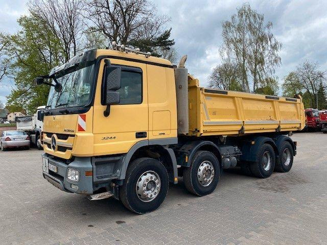 Mercedes-Benz ACTROS 3244 MP3 - Tipper: picture 3 Mercedes-Benz ACTROS 3244 MP3 - Tipper: picture 3