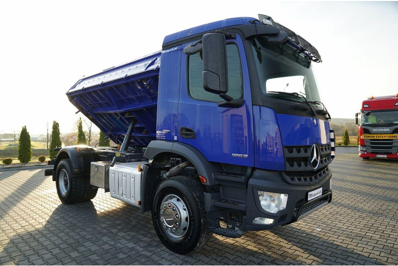 Tipper Mercedes-Benz AROCS 1853 / 4X2 / WYWROTKA 3 STRONNA / MEILLER KIPER / EURO 6 /: picture 13