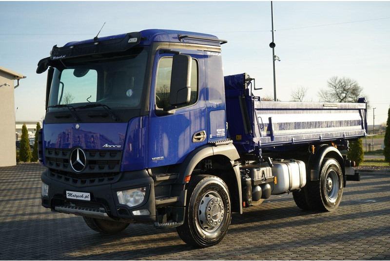 Tipper Mercedes-Benz AROCS 1853 / 4X2 / WYWROTKA 3 STRONNA / MEILLER KIPER / EURO 6 /: picture 15