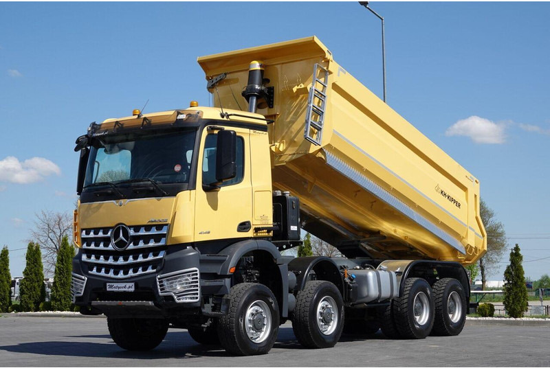 Mercedes-Benz AROCS 4145 / 8x8 / WYWROTKA TYLNOZSYPOWA / KH KIPPER / EURO 6 - Tipper: picture 1 Mercedes-Benz AROCS 4145 / 8x8 / WYWROTKA TYLNOZSYPOWA / KH KIPPER / EURO 6 - Tipper: picture 1