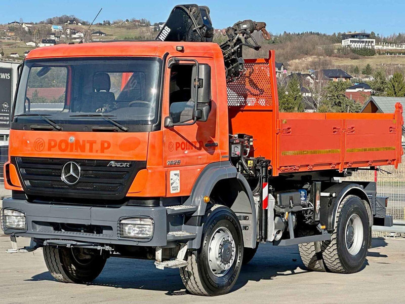 Mercedes-Benz AXOR 1829 * HIAB 1111 HIDUO + FUNK * TOP * 4x4 - Tipper, Crane truck: picture 3 Mercedes-Benz AXOR 1829 * HIAB 1111 HIDUO + FUNK * TOP * 4x4 - Tipper, Crane truck: picture 3