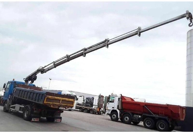Mercedes-Benz Actros 1835 - Dropside/ Flatbed truck, Crane truck: picture 4 Mercedes-Benz Actros 1835 - Dropside/ Flatbed truck, Crane truck: picture 4