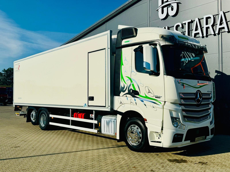 Mercedes-Benz Actros 2542 - Refrigerator truck: picture 4 Mercedes-Benz Actros 2542 - Refrigerator truck: picture 4