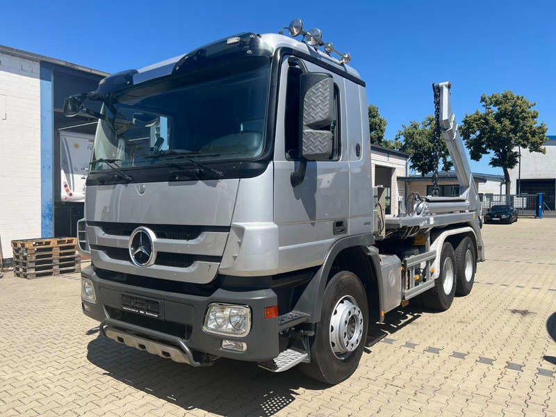 Mercedes-Benz Actros 2644 - Meiller Absetzkipper - Skip loader truck: picture 1 Mercedes-Benz Actros 2644 - Meiller Absetzkipper - Skip loader truck: picture 1