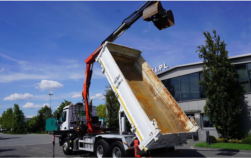 Tipper, Crane truck Mercedes-Benz Arocs 2636 - 3 way tipper + crane 6x4: picture 12