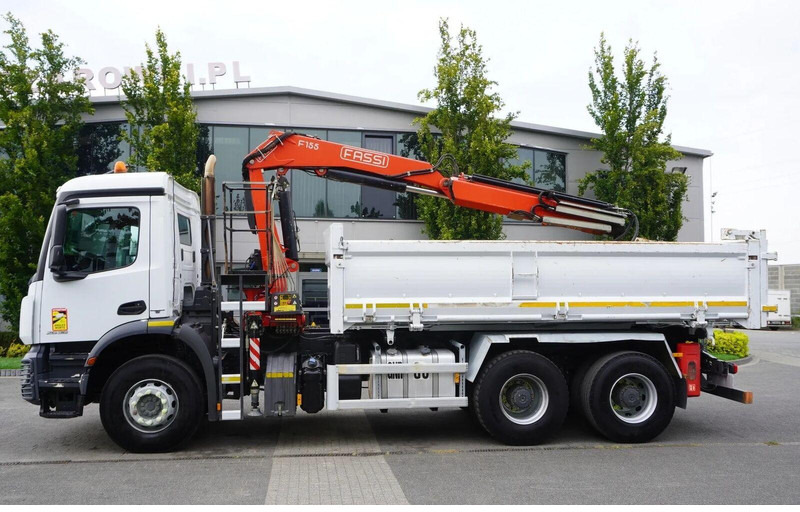 Tipper, Crane truck Mercedes-Benz Arocs 2636 - 3 way tipper + crane 6x4: picture 7