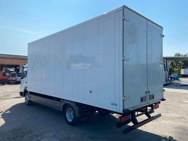 Mercedes-Benz Atego 816 - Box truck: picture 4 Mercedes-Benz Atego 816 - Box truck: picture 4
