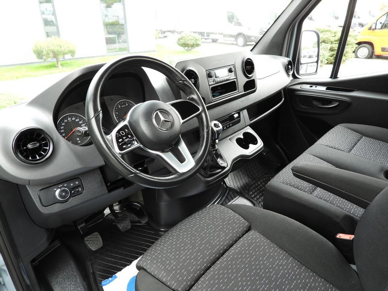 Mercedes-Benz SPRINTER 315 SKRZYNIA 8 PALET TEMPOMAT KLIMATYZACJA 150KM [ 199 - Flatbed van: picture 2 Mercedes-Benz SPRINTER 315 SKRZYNIA 8 PALET TEMPOMAT KLIMATYZACJA 150KM [ 199 - Flatbed van: picture 2