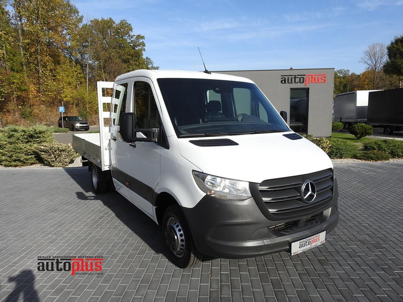 Mercedes-Benz SPRINTER 516 SKRZYNIA PODWÓJNA KABINA DOKA 6 MIEJSC TEMPOMAT KLI - Flatbed van: picture 1 Mercedes-Benz SPRINTER 516 SKRZYNIA PODWÓJNA KABINA DOKA 6 MIEJSC TEMPOMAT KLI - Flatbed van: picture 1
