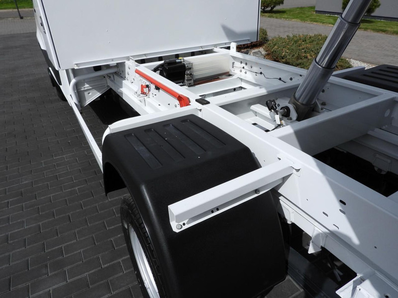 Mercedes-Benz SPRINTER 516 WYWROTKA TEMPOMAT BLIŹNIACZE KOŁA KLIMATYZACJA 160 on lease Mercedes-Benz SPRINTER 516 WYWROTKA TEMPOMAT BLIŹNIACZE KOŁA KLIMATYZACJA 160: picture 19 Mercedes-Benz SPRINTER 516 WYWROTKA TEMPOMAT BLIŹNIACZE KOŁA KLIMATYZACJA 160 on lease Mercedes-Benz SPRINTER 516 WYWROTKA TEMPOMAT BLIŹNIACZE KOŁA KLIMATYZACJA 160: picture 19