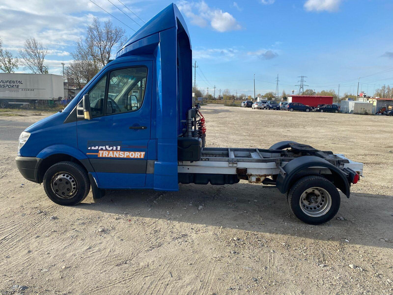 Mercedes-Benz Sprinter 519 - BE Mini Trekker - SZM - 3.5t - Mini artic tractor unit: picture 5 Mercedes-Benz Sprinter 519 - BE Mini Trekker - SZM - 3.5t - Mini artic tractor unit: picture 5