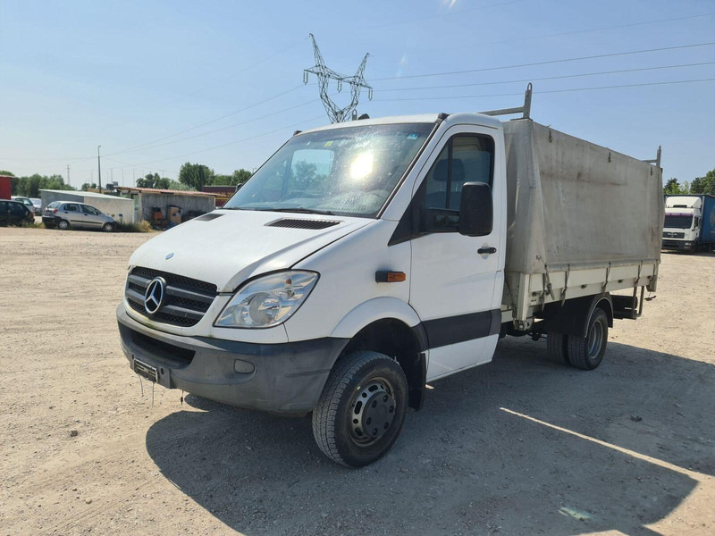 Mercedes-Benz Sprinter 519 CDi 4x4x - Pritsche+Plane - Curtain side van: picture 3 Mercedes-Benz Sprinter 519 CDi 4x4x - Pritsche+Plane - Curtain side van: picture 3