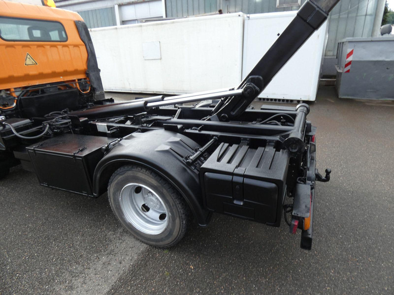 Mitsubishi Canter Fuso Abrollkipper on lease Mitsubishi Canter Fuso Abrollkipper: picture 18 Mitsubishi Canter Fuso Abrollkipper on lease Mitsubishi Canter Fuso Abrollkipper: picture 18
