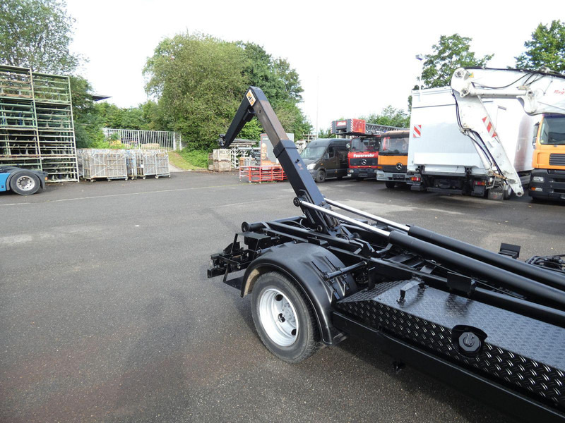 Mitsubishi Canter Fuso Abrollkipper on lease Mitsubishi Canter Fuso Abrollkipper: picture 20 Mitsubishi Canter Fuso Abrollkipper on lease Mitsubishi Canter Fuso Abrollkipper: picture 20