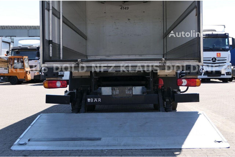 Mitsubishi Fuso 9C18 Frigo Carrier Xarios 600 + Tail lift - Refrigerator truck: picture 5 Mitsubishi Fuso 9C18 Frigo Carrier Xarios 600 + Tail lift - Refrigerator truck: picture 5