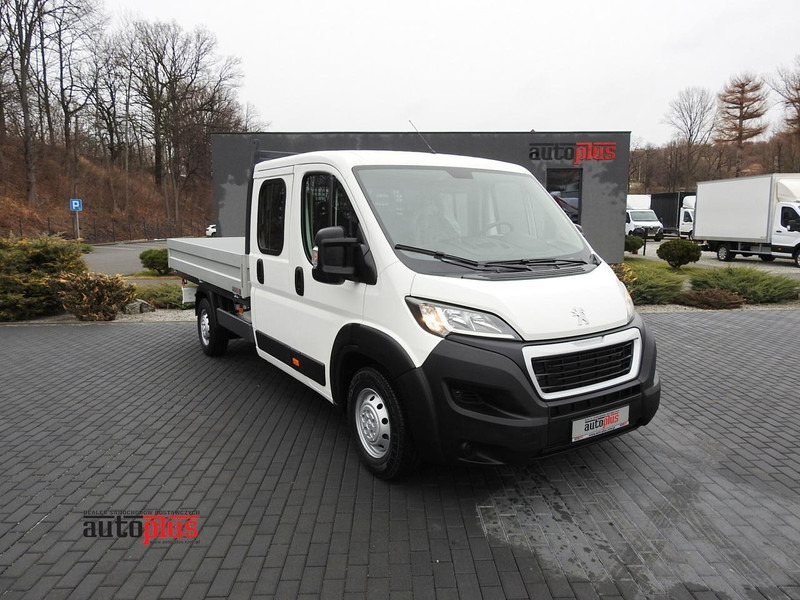 Peugeot BOXER SKRZYNIA PODWÓJNA KABINA DOKA 7 MIEJSC TEMPOMAT KLIMATYZAC - Flatbed van, Combi van: picture 1 Peugeot BOXER SKRZYNIA PODWÓJNA KABINA DOKA 7 MIEJSC TEMPOMAT KLIMATYZAC - Flatbed van, Combi van: picture 1