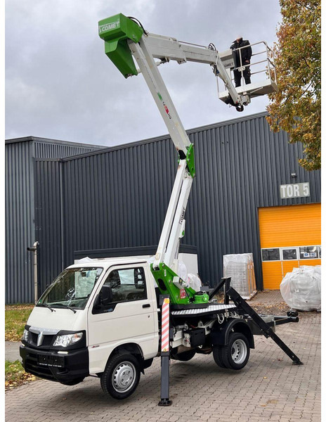 Piaggio Porter Maxxi COMET E50-2007 12 m - Truck mounted aerial platform: picture 2 Piaggio Porter Maxxi COMET E50-2007 12 m - Truck mounted aerial platform: picture 2