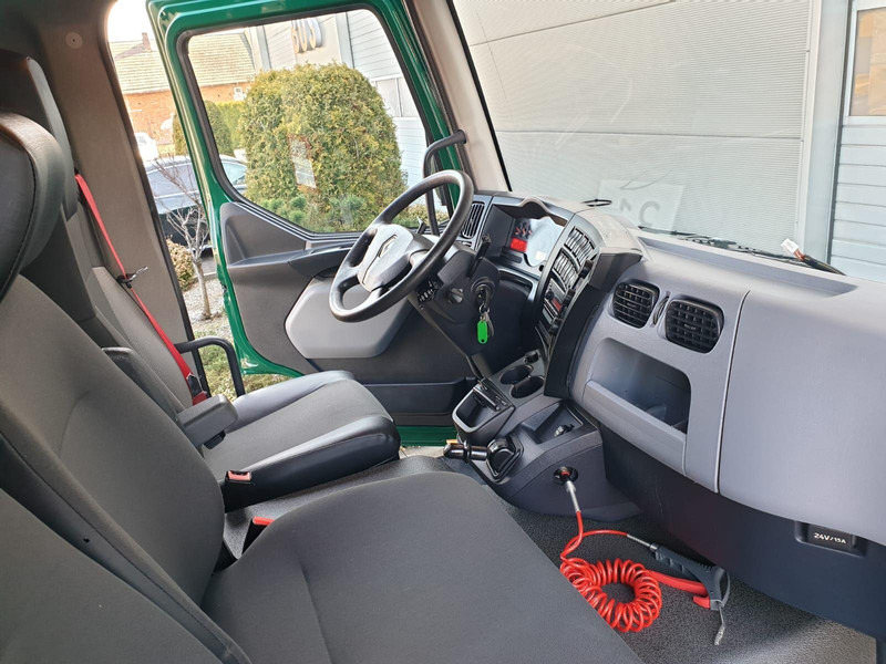 Box truck Renault D 12 DTI 5 240 12T MIDLUM CONTAINER+LIFT: picture 20 Box truck Renault D 12 DTI 5 240 12T MIDLUM CONTAINER+LIFT: picture 20