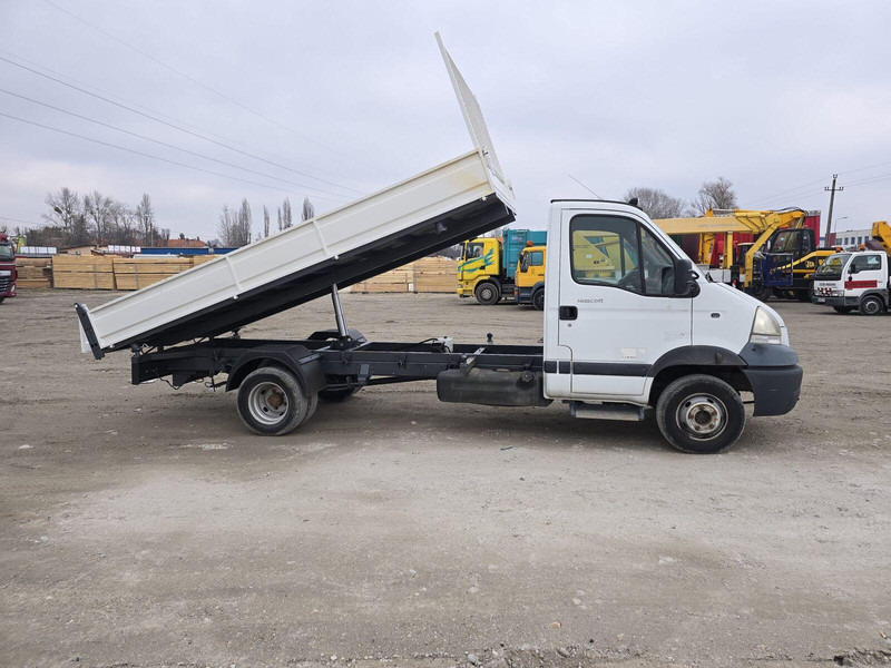 Renault Mascott 150 DXi -with New Three-sided Tipper 6.5t - Tipper: picture 3 Renault Mascott 150 DXi -with New Three-sided Tipper 6.5t - Tipper: picture 3