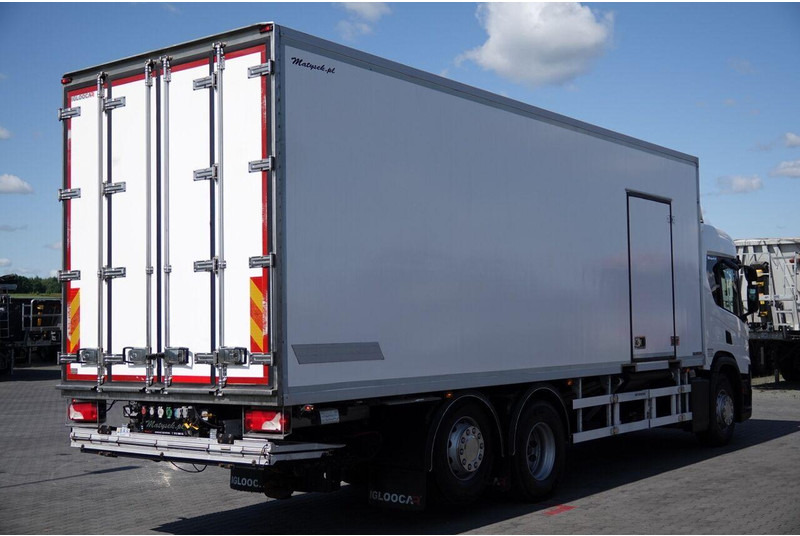 Scania P 410 / CHŁODNIA / SLÓWKA / Agregat THERMO KING - FRIGO BLOCK / - Refrigerator truck: picture 3 Scania P 410 / CHŁODNIA / SLÓWKA / Agregat THERMO KING - FRIGO BLOCK / - Refrigerator truck: picture 3